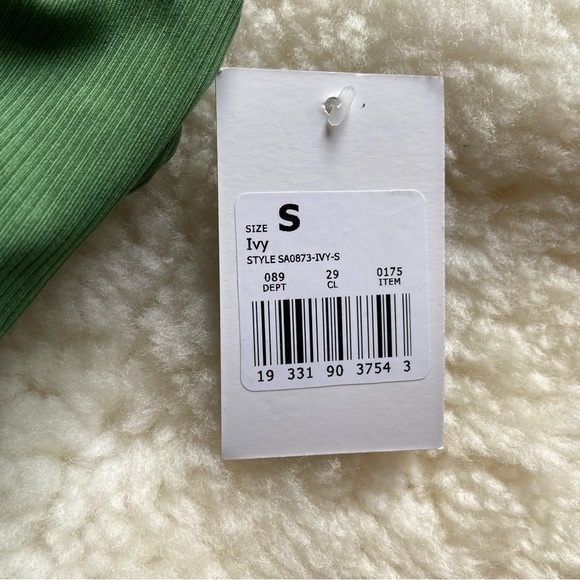 Sea Angel Ribbed Square Necked Swimsuit Green NWT - Picture 5 of 8